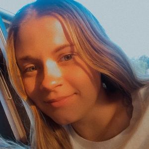 Meet your Posher, Georgia